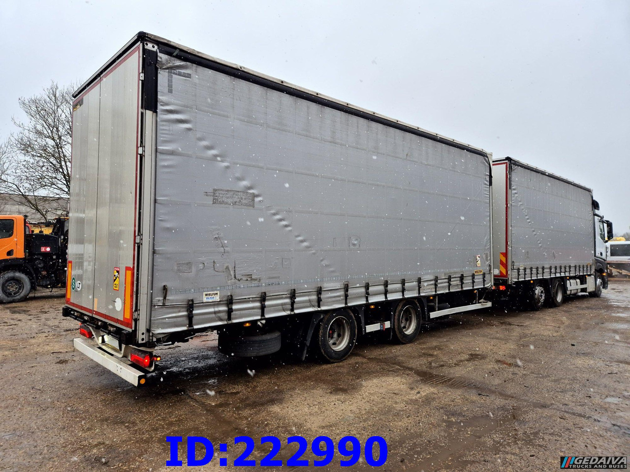 MERCEDES-BENZ Actros 2542 6x2 Euro6 + Wielton trailer - Curtain side truck: picture 5 MERCEDES-BENZ Actros 2542 6x2 Euro6 + Wielton trailer - Curtain side truck: picture 5