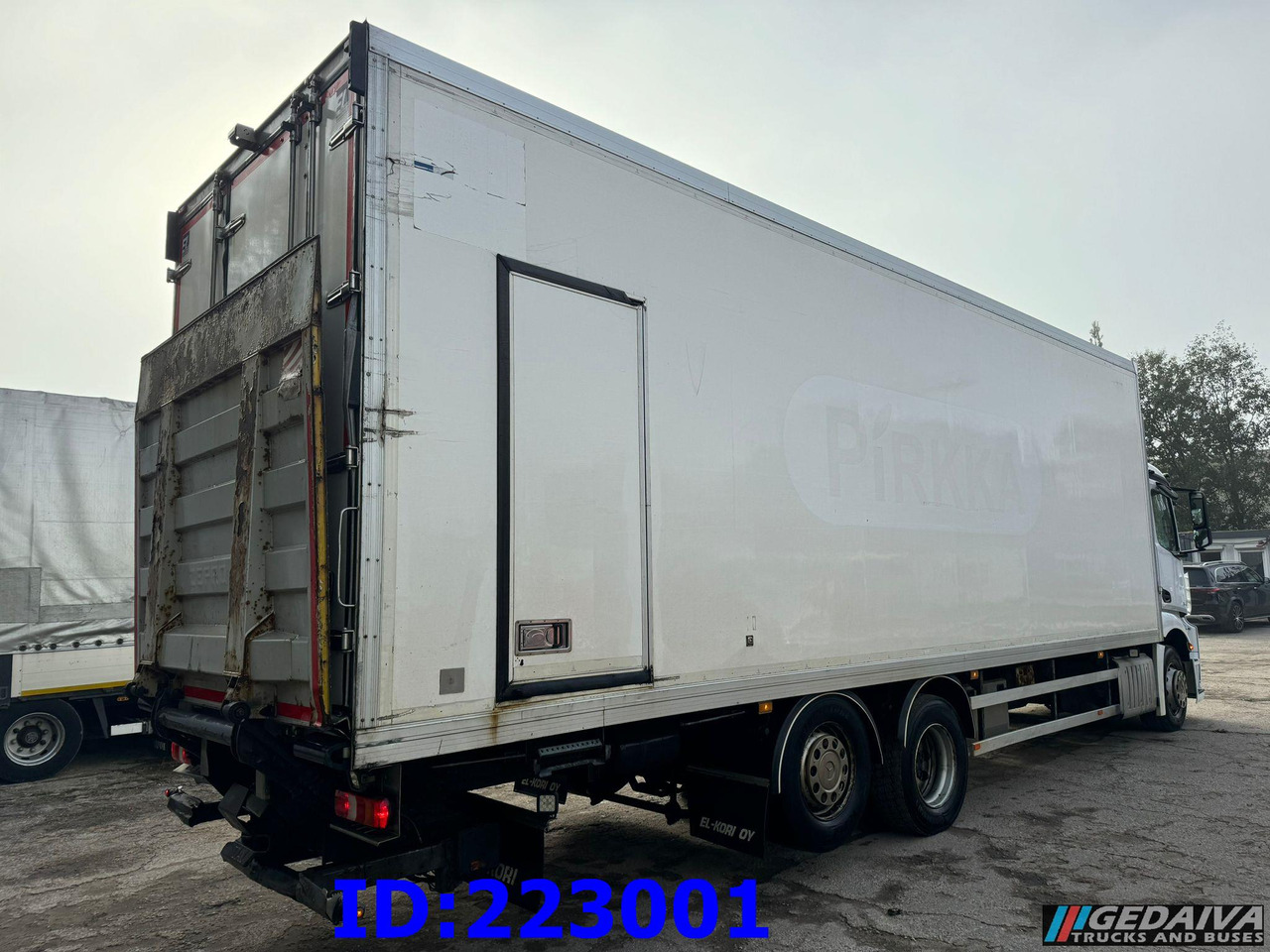 MERCEDES-BENZ Antos 2540 6x2 Euro6 - Refrigerator truck: picture 4 MERCEDES-BENZ Antos 2540 6x2 Euro6 - Refrigerator truck: picture 4