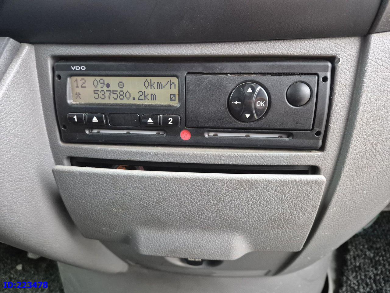 Minibus, Passenger van MERCEDES-BENZ Sprinter 518 - VIP - 20-seater: picture 13