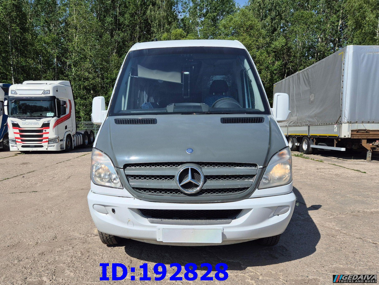 MERCEDES-BENZ Sprinter 519 - 17 place - Euro5 - Coach: picture 2 MERCEDES-BENZ Sprinter 519 - 17 place - Euro5 - Coach: picture 2