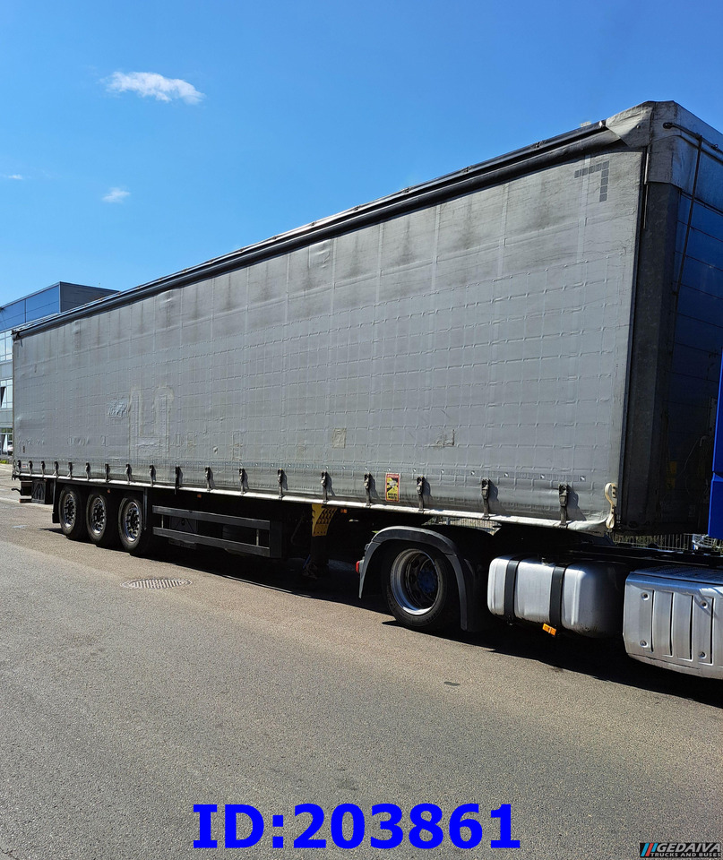 SCHMITZ CARGOBULL - Curtainsider semi-trailer: picture 1 SCHMITZ CARGOBULL - Curtainsider semi-trailer: picture 1