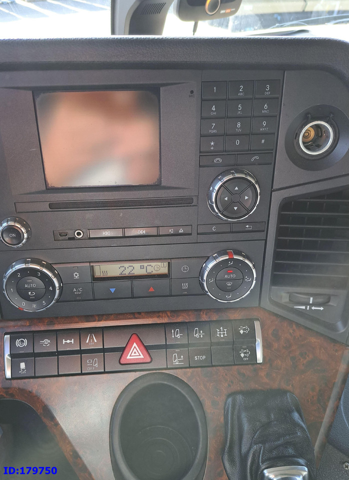 Tractor unit MERCEDES-BENZ Actros 1843 Euro6: picture 11