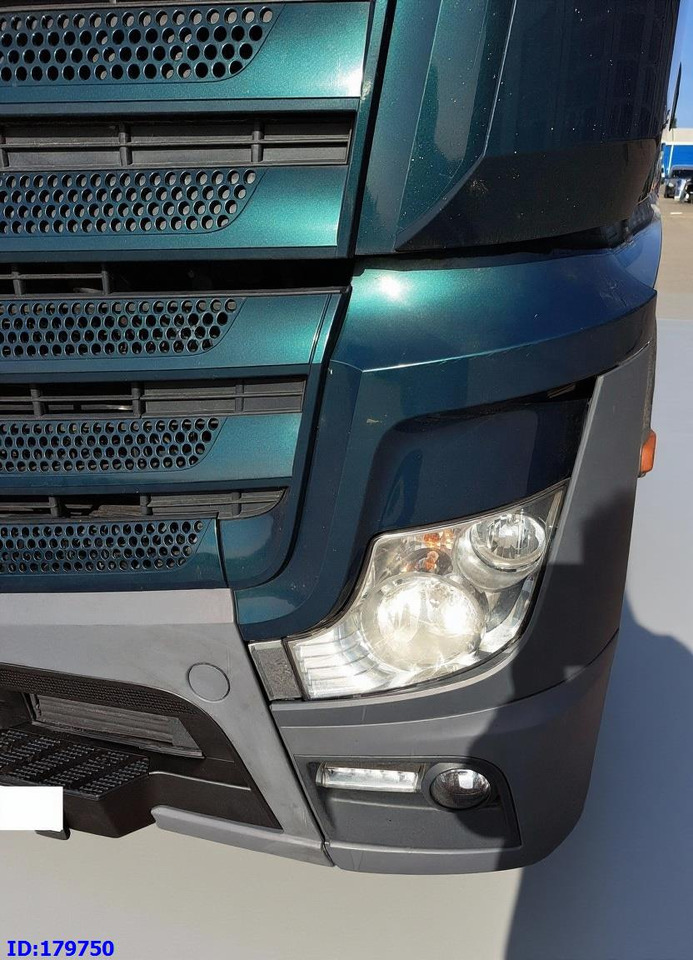 Tractor unit MERCEDES-BENZ Actros 1843 Euro6: picture 9