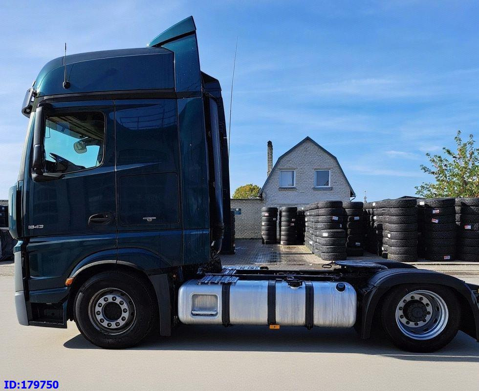 Tractor unit MERCEDES-BENZ Actros 1843 Euro6: picture 8