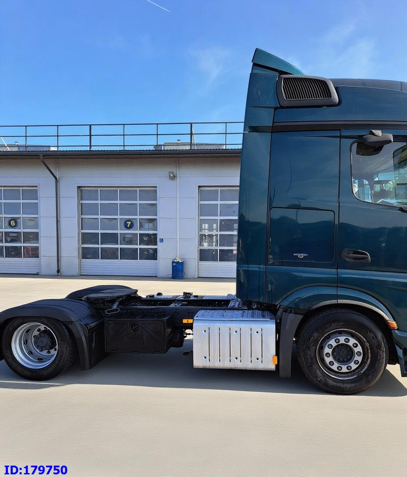 MERCEDES-BENZ Actros 1843 Euro6 - Tractor unit: picture 4 MERCEDES-BENZ Actros 1843 Euro6 - Tractor unit: picture 4