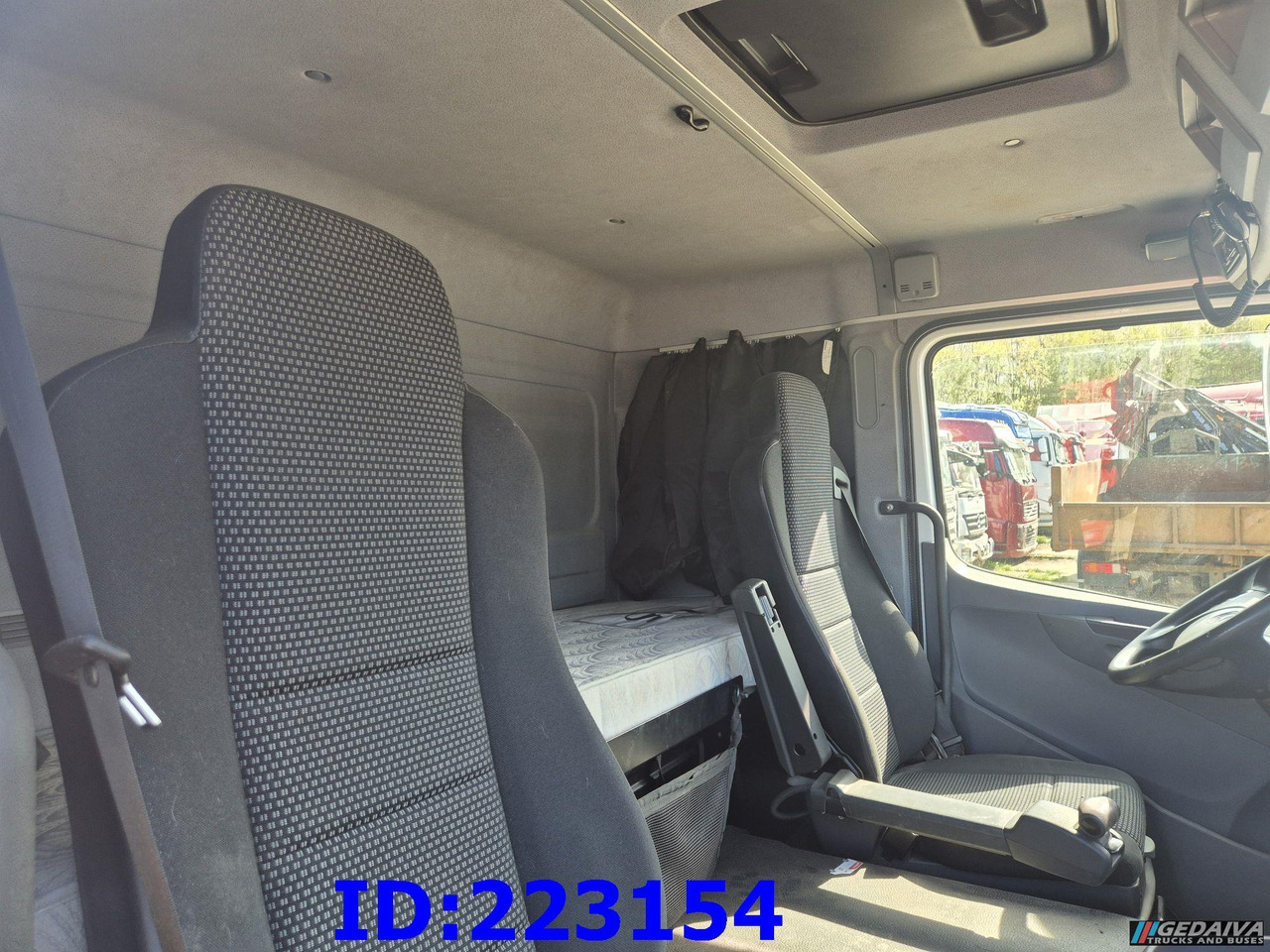 Tractor unit MERCEDES-BENZ Axor 1840 +  Crane Epsilon Palfinger PZR601GA: picture 20