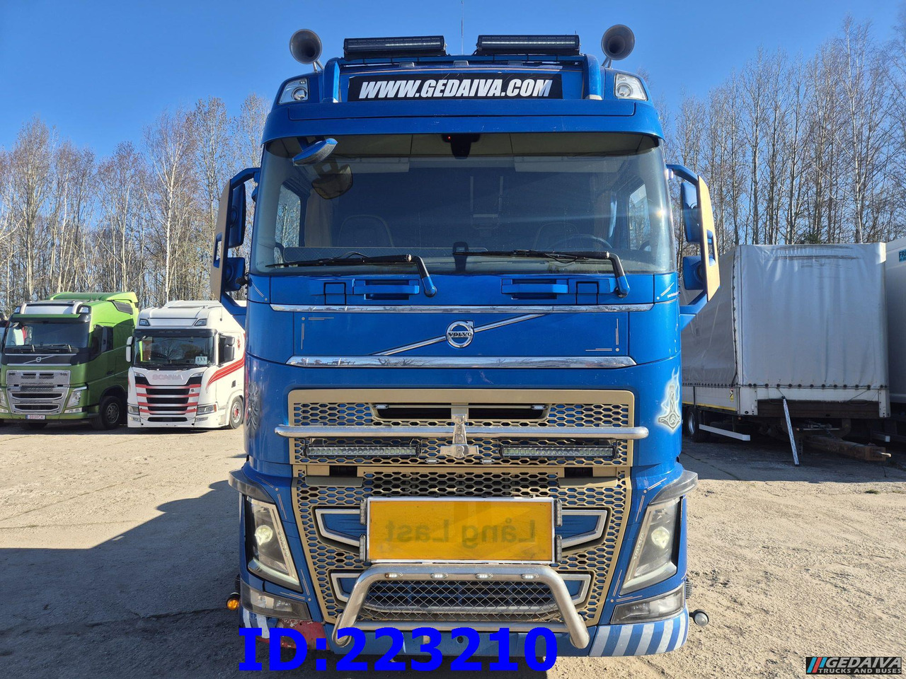 VOLVO FH16 600HP 6X2 SHOW TRUCK - Tractor unit: picture 2 VOLVO FH16 600HP 6X2 SHOW TRUCK - Tractor unit: picture 2