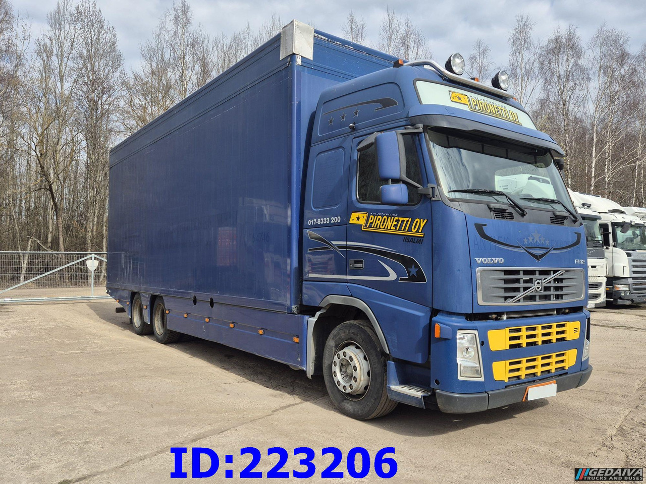 VOLVO FH12 420HP 6x2 - Isothermal truck: picture 4 VOLVO FH12 420HP 6x2 - Isothermal truck: picture 4