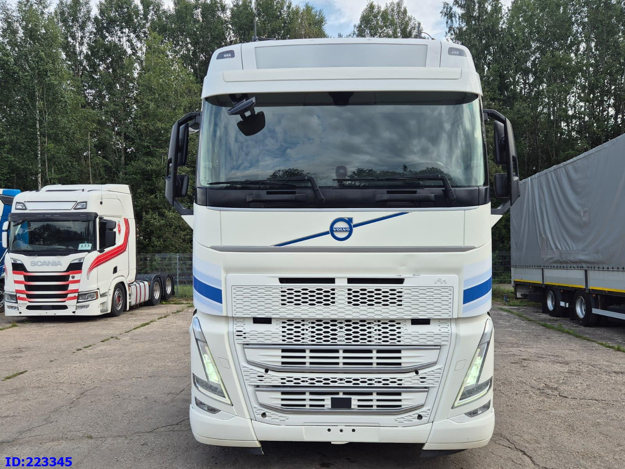 VOLVO FH13 500HP 6x2 10 tyre - New generation - Cab chassis truck: picture 2 VOLVO FH13 500HP 6x2 10 tyre - New generation - Cab chassis truck: picture 2