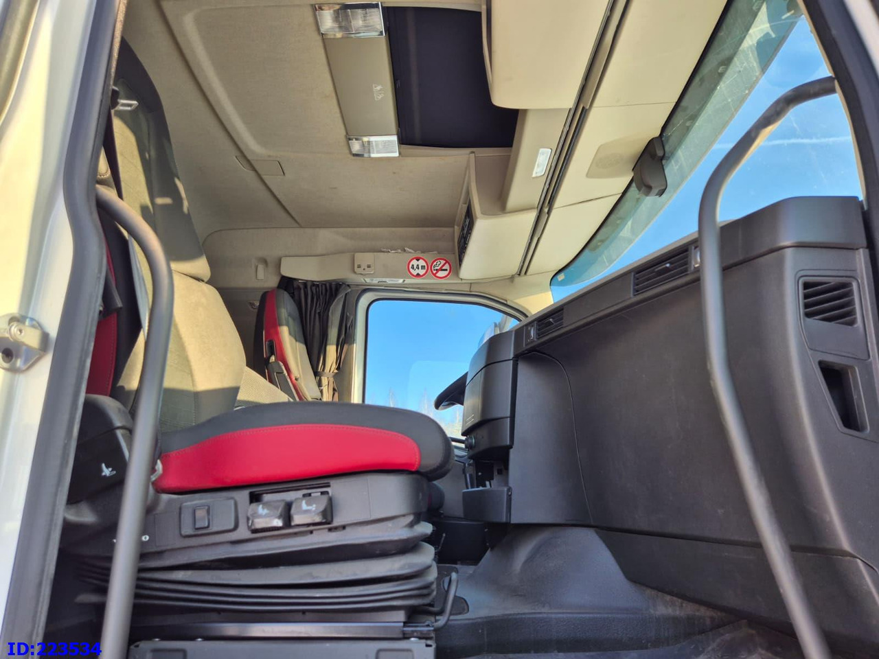 Cab chassis truck VOLVO FH13 500HP 6x2: picture 21