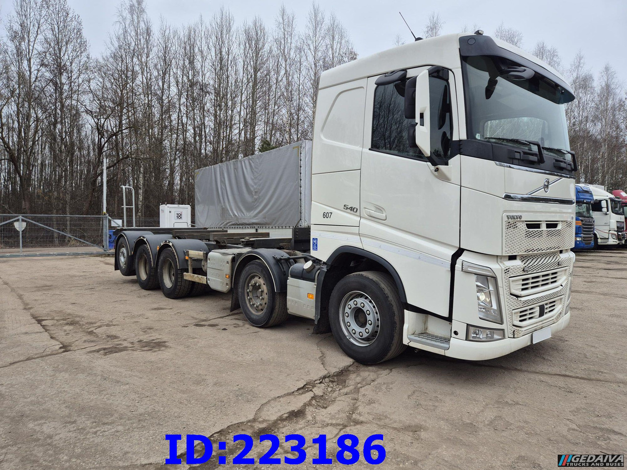 VOLVO FH13 540HP 10X4 (Steering axle) - Container transporter/ Swap body truck: picture 4 VOLVO FH13 540HP 10X4 (Steering axle) - Container transporter/ Swap body truck: picture 4
