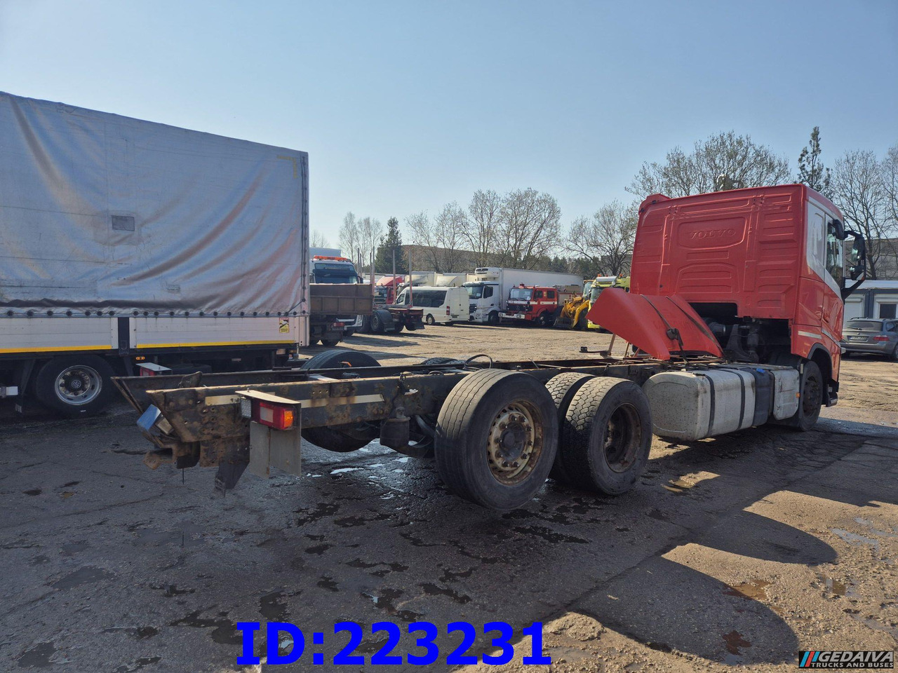 VOLVO FH13 540HP 6X2 Euro6 - Cab chassis truck: picture 4 VOLVO FH13 540HP 6X2 Euro6 - Cab chassis truck: picture 4