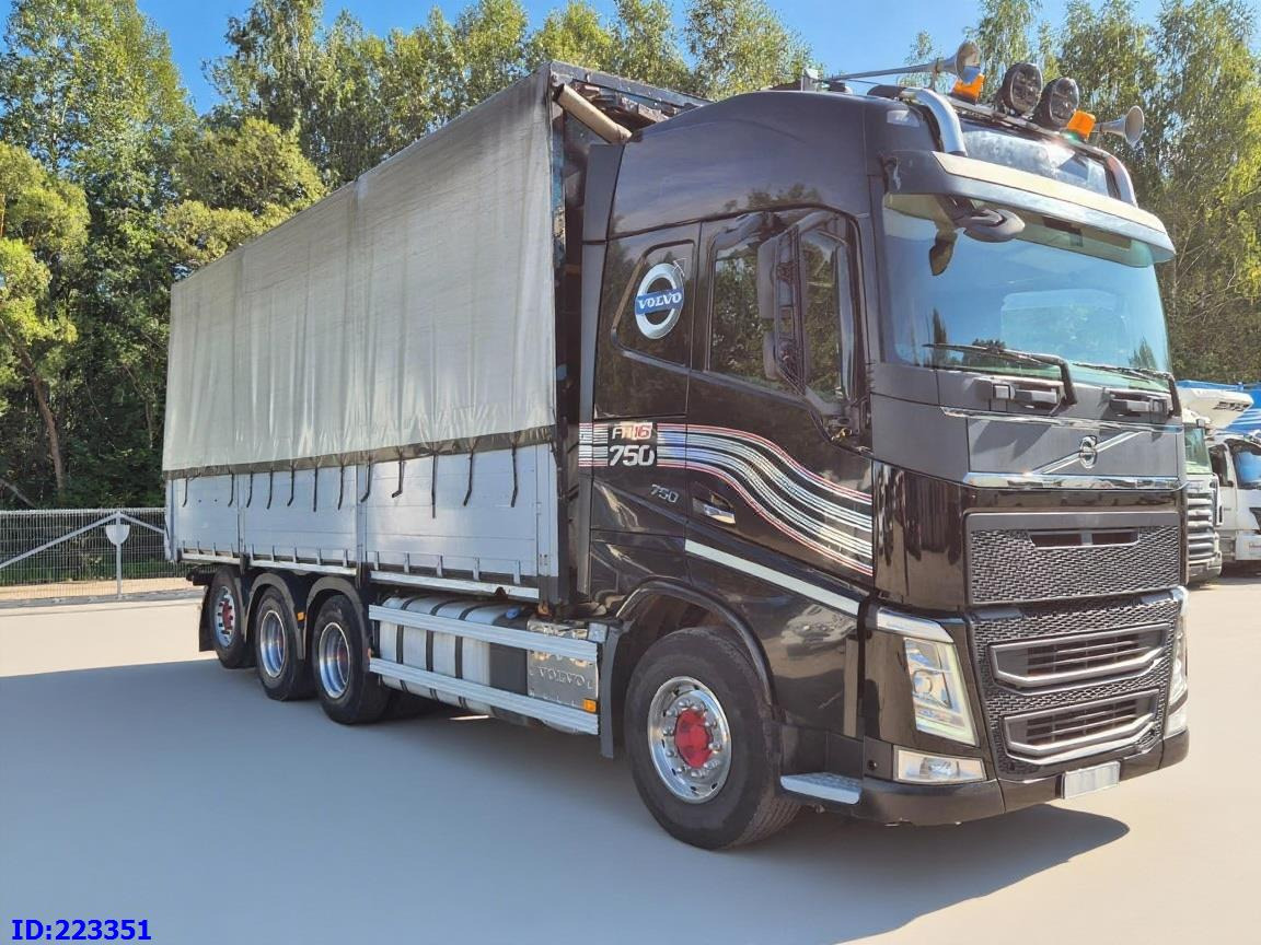 VOLVO FH16 750HP - 8x4-Steering axle - Curtain side truck: picture 2 VOLVO FH16 750HP - 8x4-Steering axle - Curtain side truck: picture 2