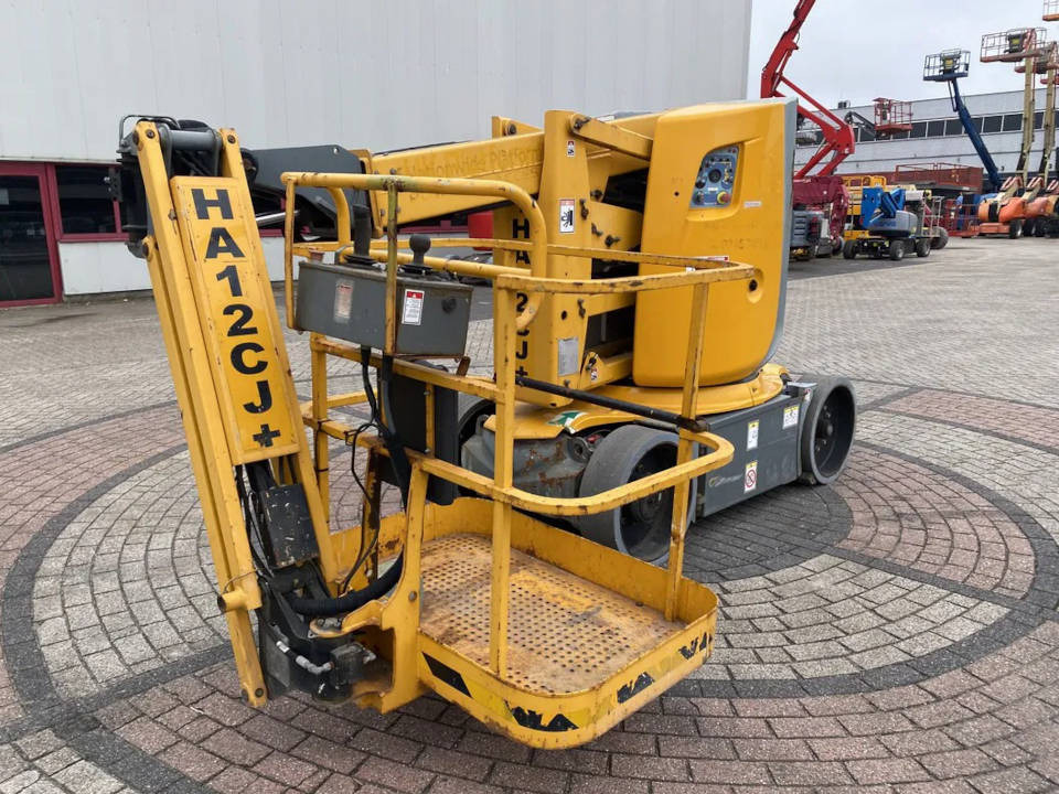 HAULOTTE HA 12 CJ+ - Articulated boom: picture 3 HAULOTTE HA 12 CJ+ - Articulated boom: picture 3