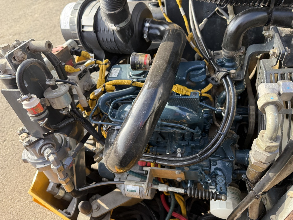 Road roller Bomag BW 100 AD-5 (111811): picture 10