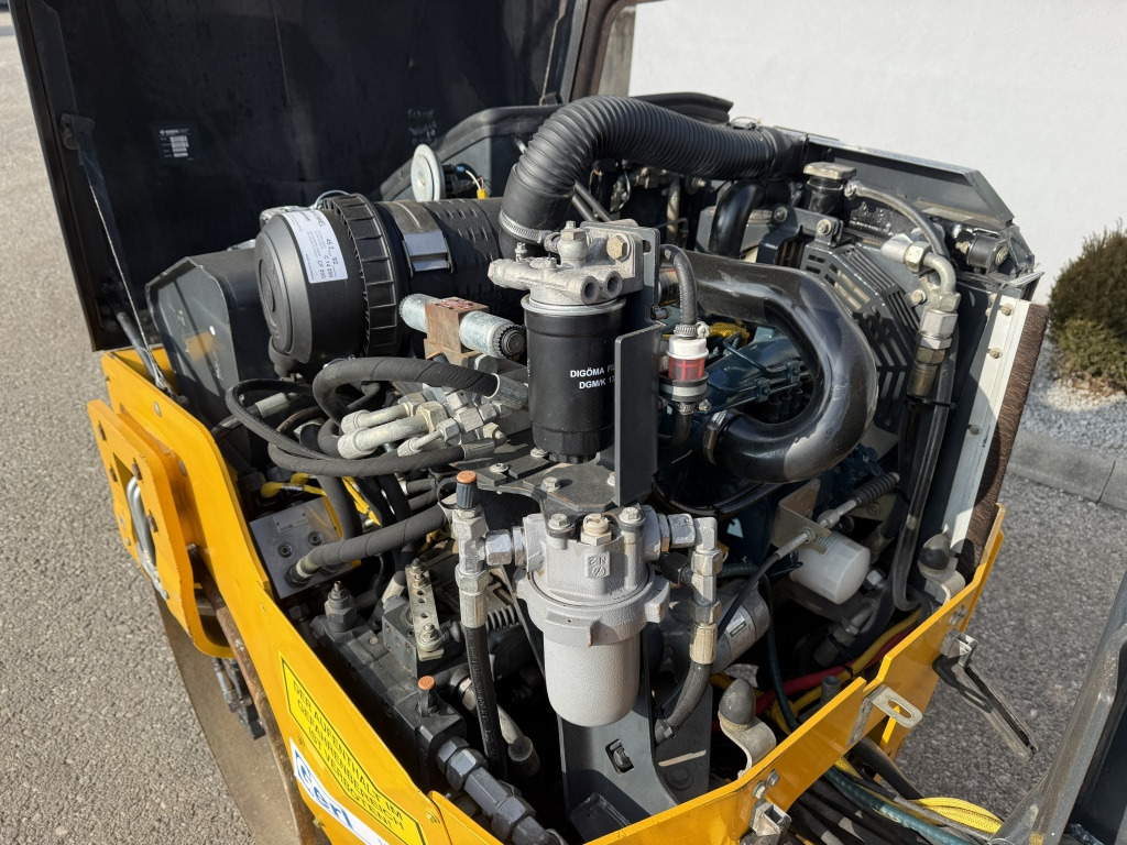 Road roller Bomag BW 100 AD-5 (111811): picture 11