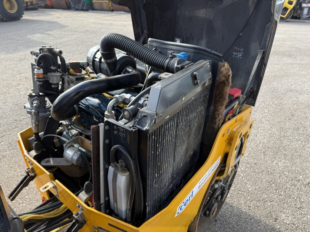 Road roller Bomag BW 100 AD-5 (111811): picture 13