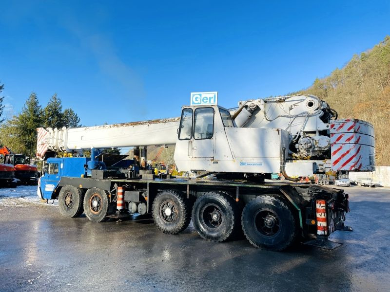 Mobile crane Demag HC200 (3384): picture 11