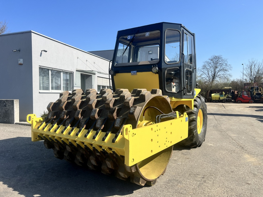 JCB Vibromax W 1402 PD (111495) - Compactor: picture 3 JCB Vibromax W 1402 PD (111495) - Compactor: picture 3