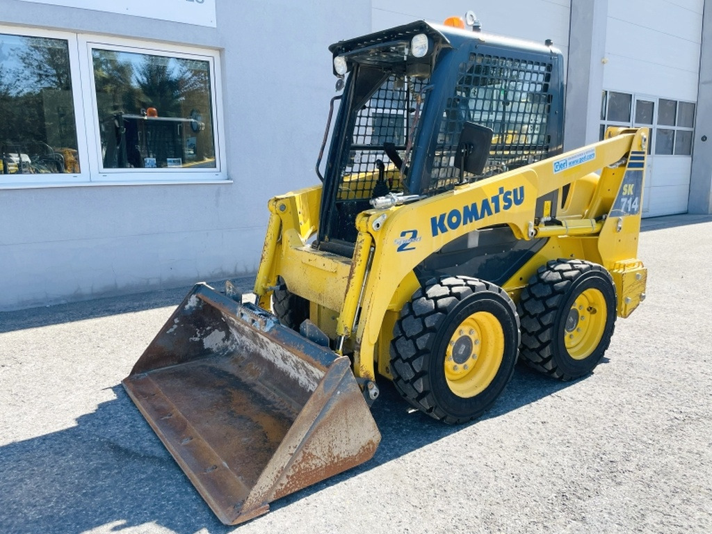 Komatsu SK714-5 (4065) - Skid steer loader: picture 4 Komatsu SK714-5 (4065) - Skid steer loader: picture 4