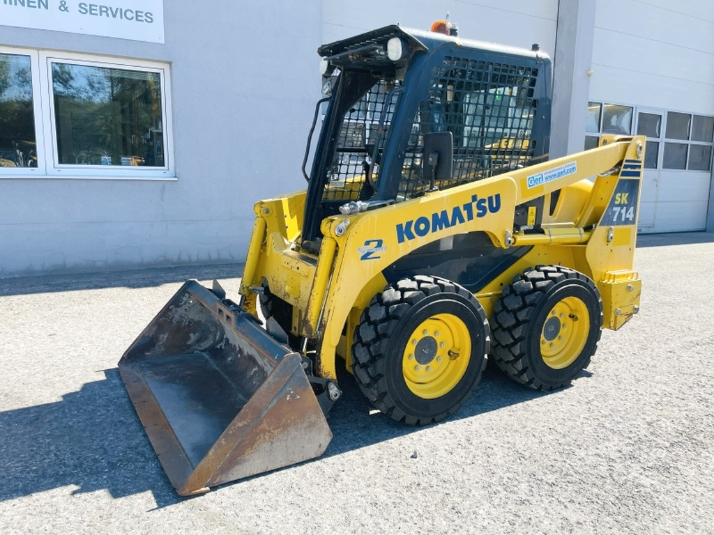 Komatsu SK714-5 (4066) - Skid steer loader: picture 4 Komatsu SK714-5 (4066) - Skid steer loader: picture 4