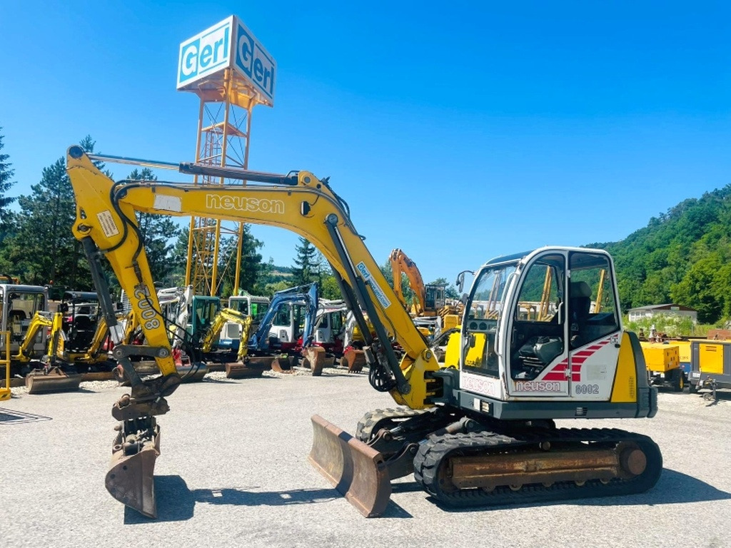 Neuson G8002 RDV (4015) - Mini excavator: picture 1 Neuson G8002 RDV (4015) - Mini excavator: picture 1