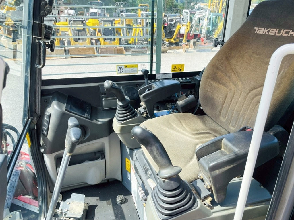 Takeuchi TB280FR (4051) - Mini excavator: picture 5 Takeuchi TB280FR (4051) - Mini excavator: picture 5