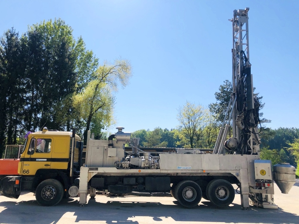 Verschiedenes ÖAF Gräf-Stift AP 1000 (2840) - Drilling rig: picture 1 Verschiedenes ÖAF Gräf-Stift AP 1000 (2840) - Drilling rig: picture 1