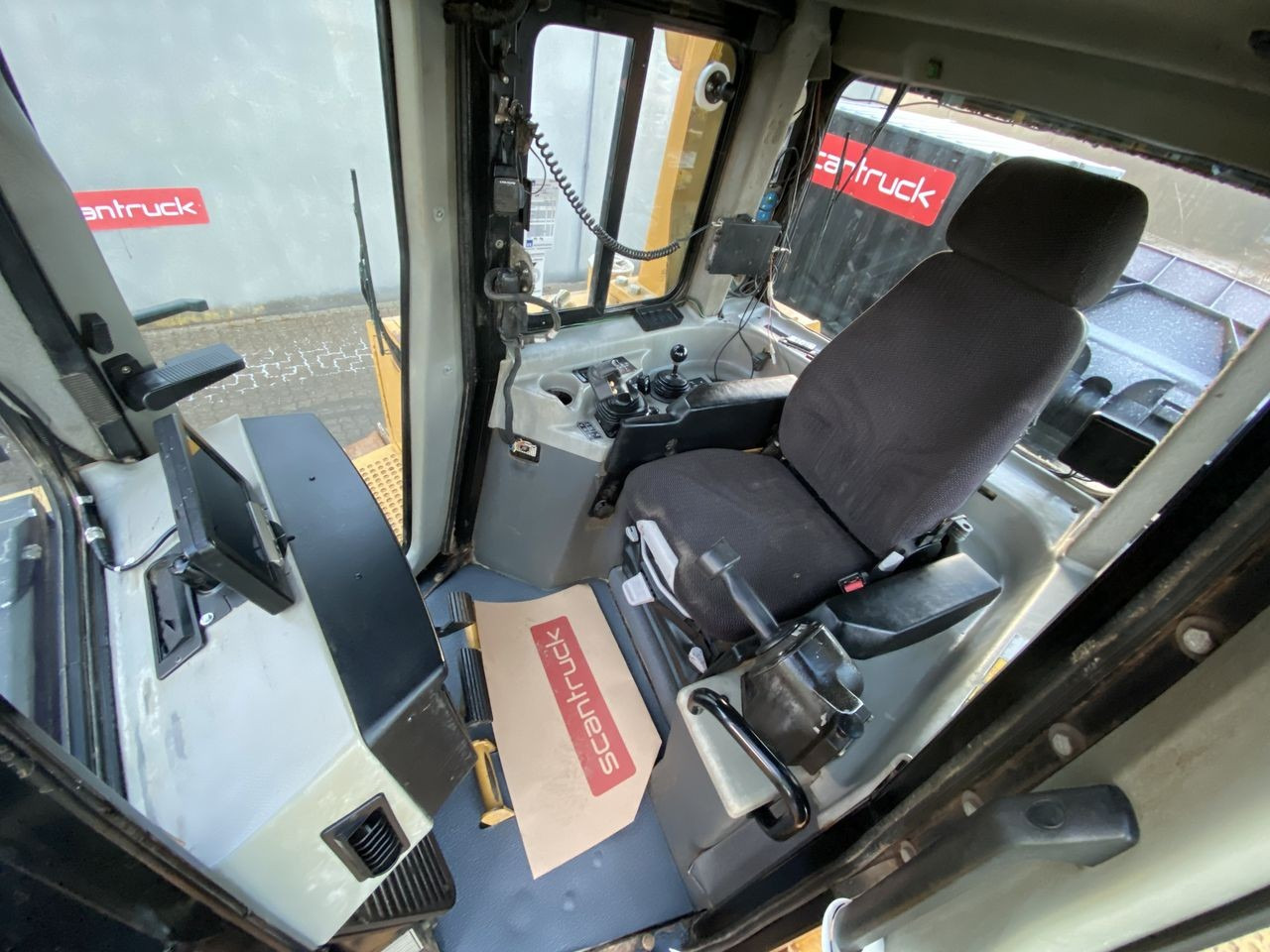 Caterpillar D6T LGP - Bulldozer: picture 3 Caterpillar D6T LGP - Bulldozer: picture 3