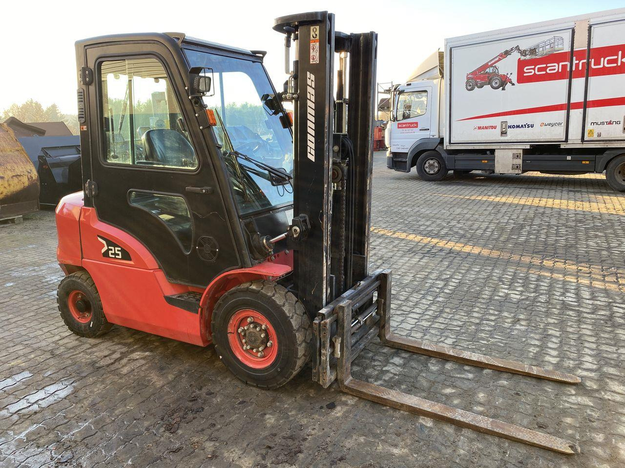 Conmas 2500kg - Diesel forklift: picture 5 Conmas 2500kg - Diesel forklift: picture 5