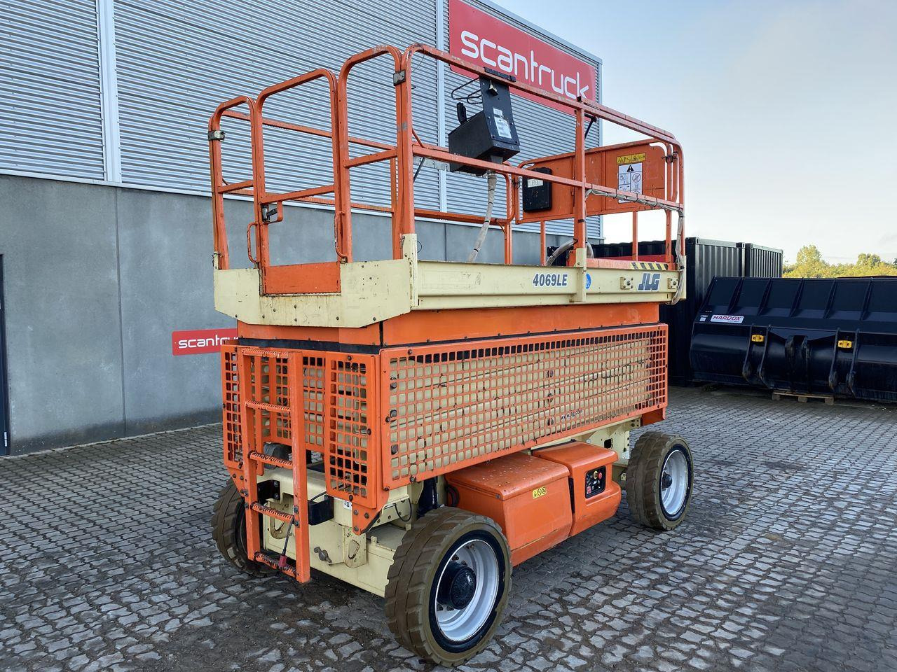 JLG 4069LE - Scissor lift: picture 1 JLG 4069LE - Scissor lift: picture 1