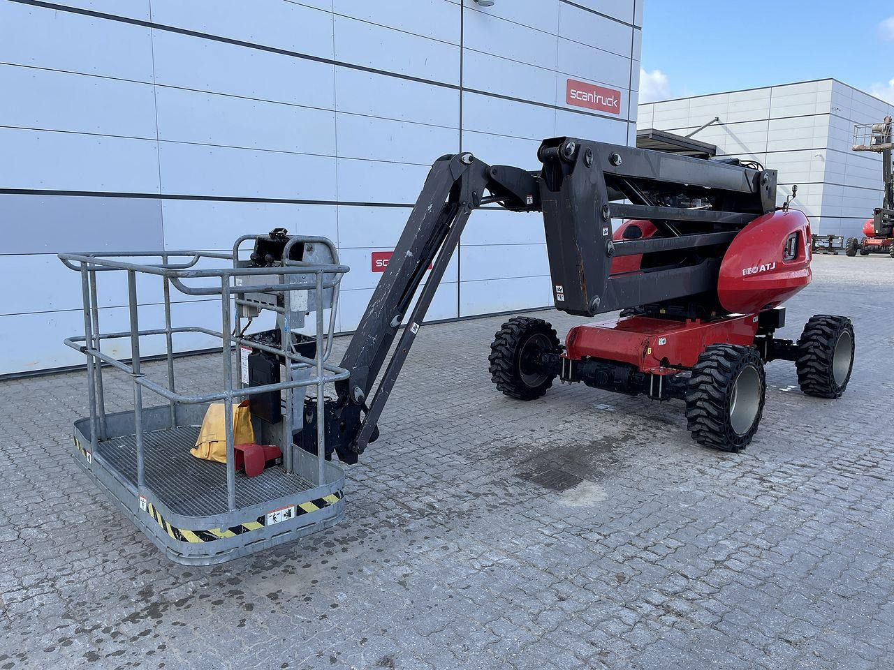 Manitou 160ATJ RC - Articulated boom: picture 1 Manitou 160ATJ RC - Articulated boom: picture 1
