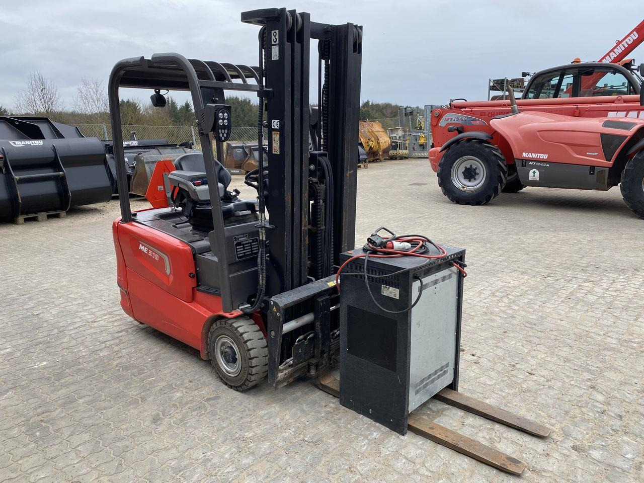 Manitou ME318 - Electric forklift: picture 5 Manitou ME318 - Electric forklift: picture 5