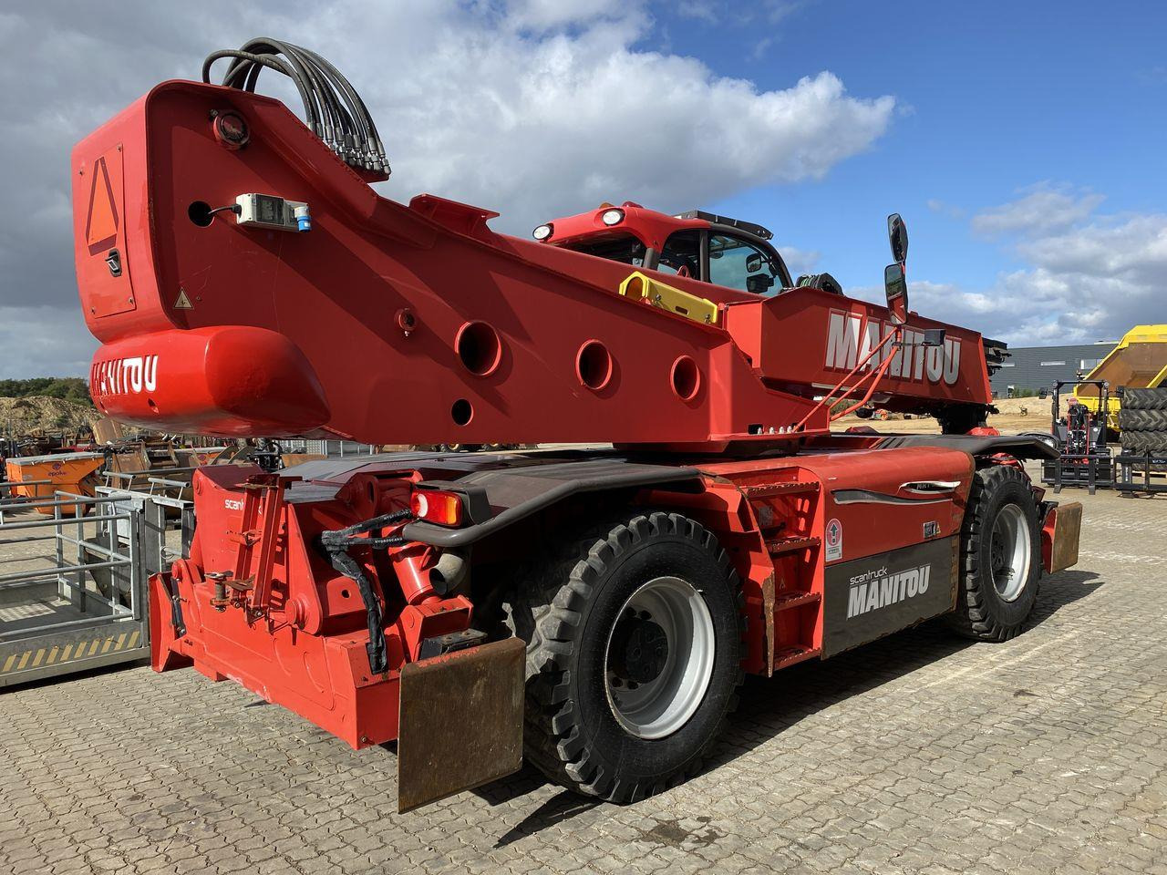 Manitou MRT3255P+ ST4 - Telescopic handler: picture 4 Manitou MRT3255P+ ST4 - Telescopic handler: picture 4