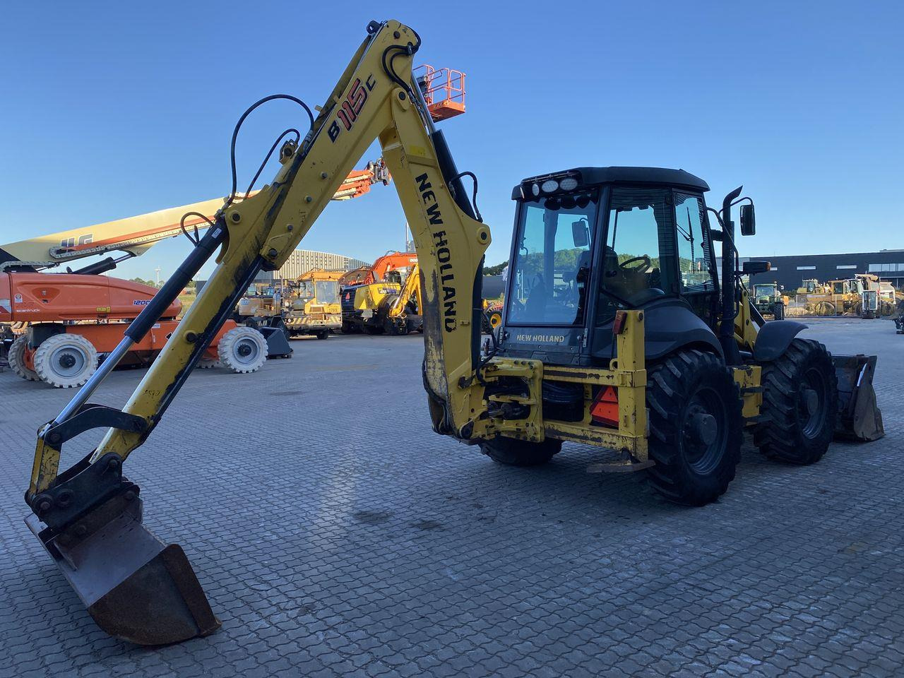 New Holland LB115 - Backhoe loader: picture 4 New Holland LB115 - Backhoe loader: picture 4