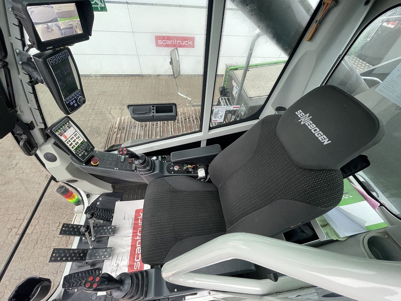 SENNEBOGEN 643E-R - Waste/ Industry handler: picture 3 SENNEBOGEN 643E-R - Waste/ Industry handler: picture 3