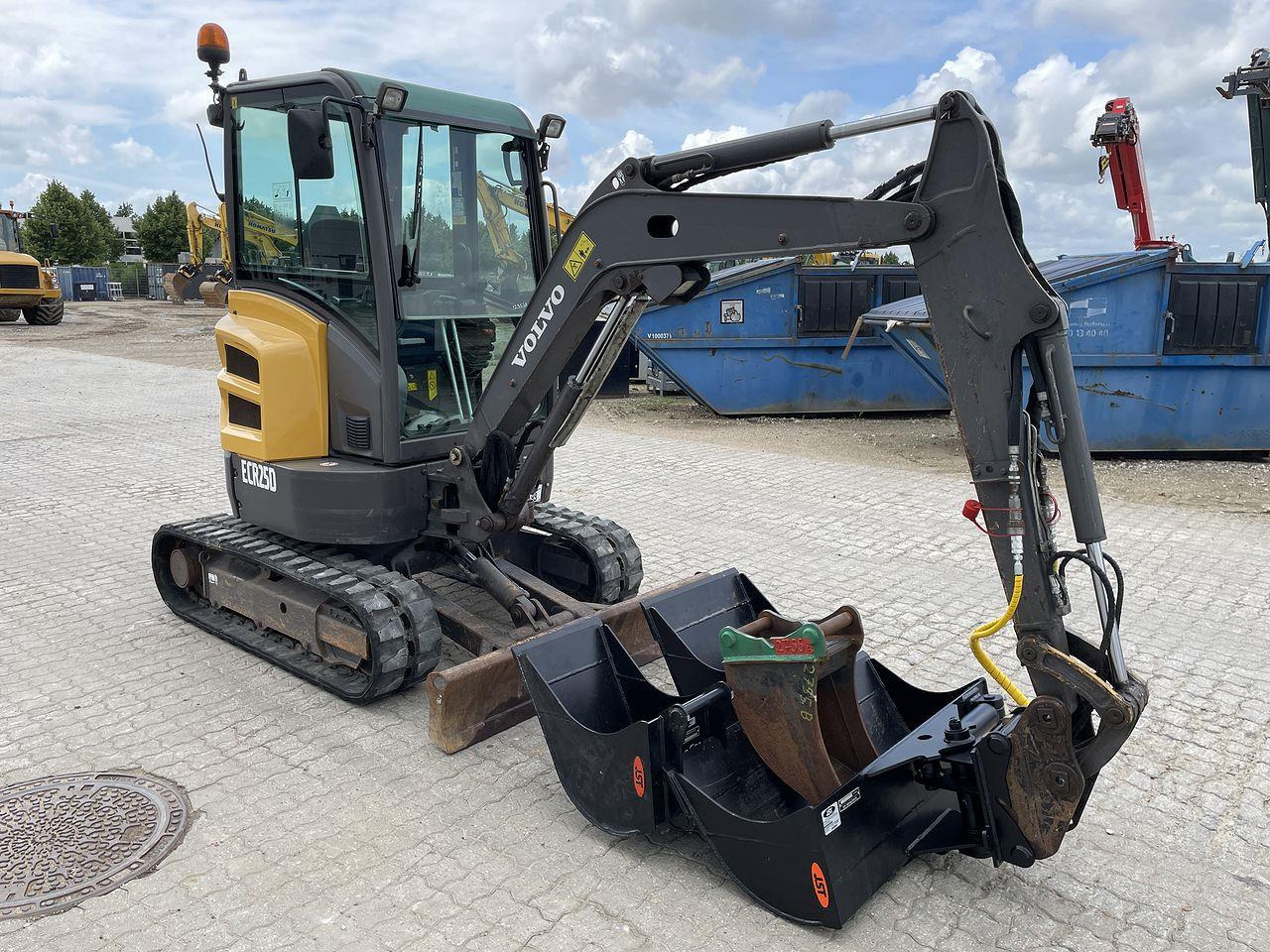 Volvo ECR25 - Mini excavator: picture 5 Volvo ECR25 - Mini excavator: picture 5