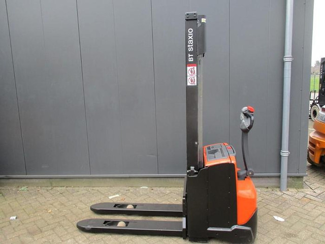 BT SWE 100 - Stacker: picture 1 BT SWE 100 - Stacker: picture 1