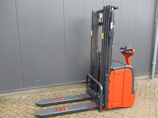 Linde L16 - Stacker: picture 1 Linde L16 - Stacker: picture 1