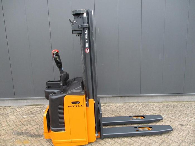 Still EGV S20 - Stacker: picture 1 Still EGV S20 - Stacker: picture 1