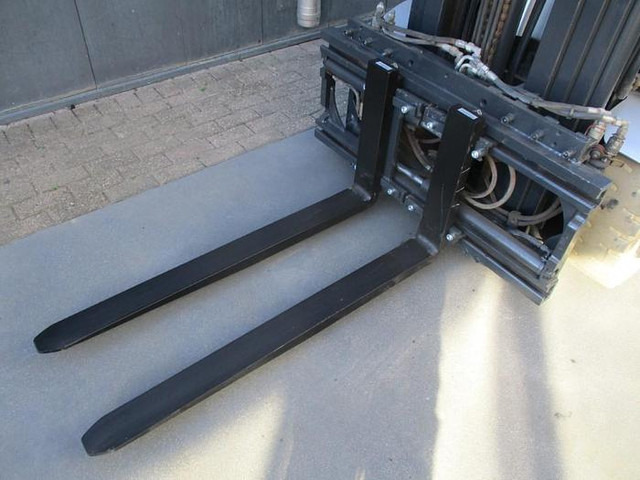 Electric forklift Still RX 60-25: picture 12