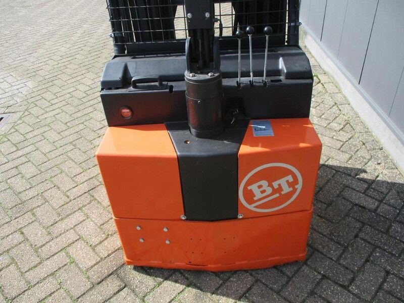 Toyota RWE120 - Pallet truck: picture 4 Toyota RWE120 - Pallet truck: picture 4