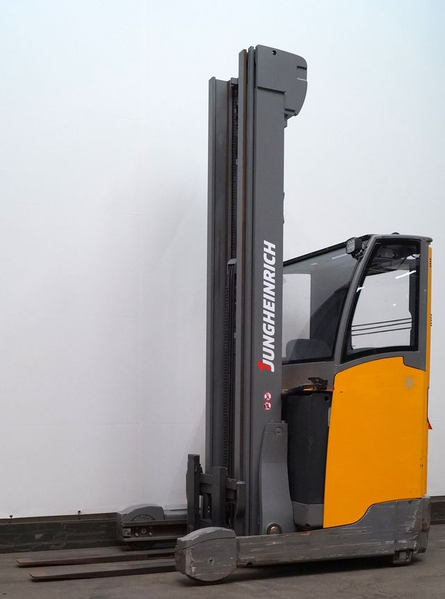 Jungheinrich ETV214 - Reach truck: picture 2 Jungheinrich ETV214 - Reach truck: picture 2