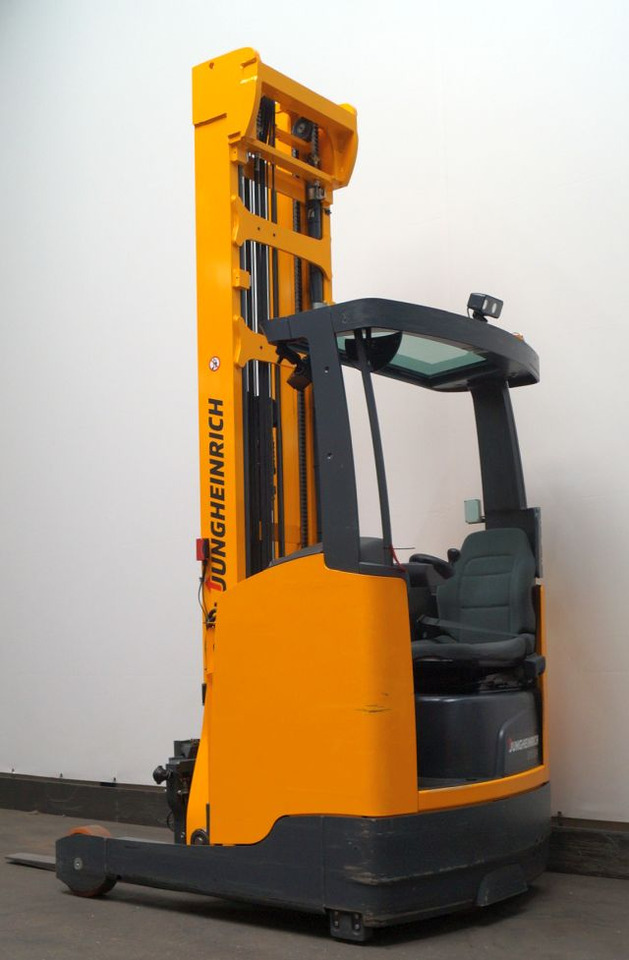 Jungheinrich ETV214 - Reach truck: picture 1 Jungheinrich ETV214 - Reach truck: picture 1