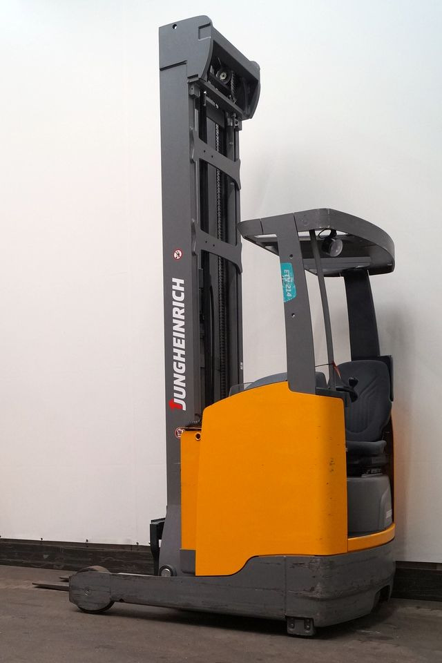 Jungheinrich ETV214 - Reach truck: picture 1 Jungheinrich ETV214 - Reach truck: picture 1