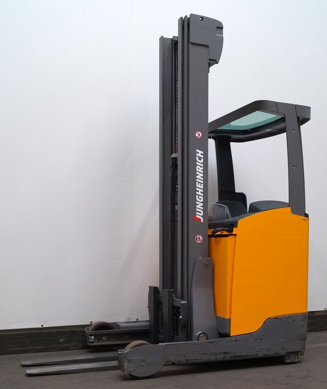 Jungheinrich ETV214 - Reach truck: picture 2 Jungheinrich ETV214 - Reach truck: picture 2