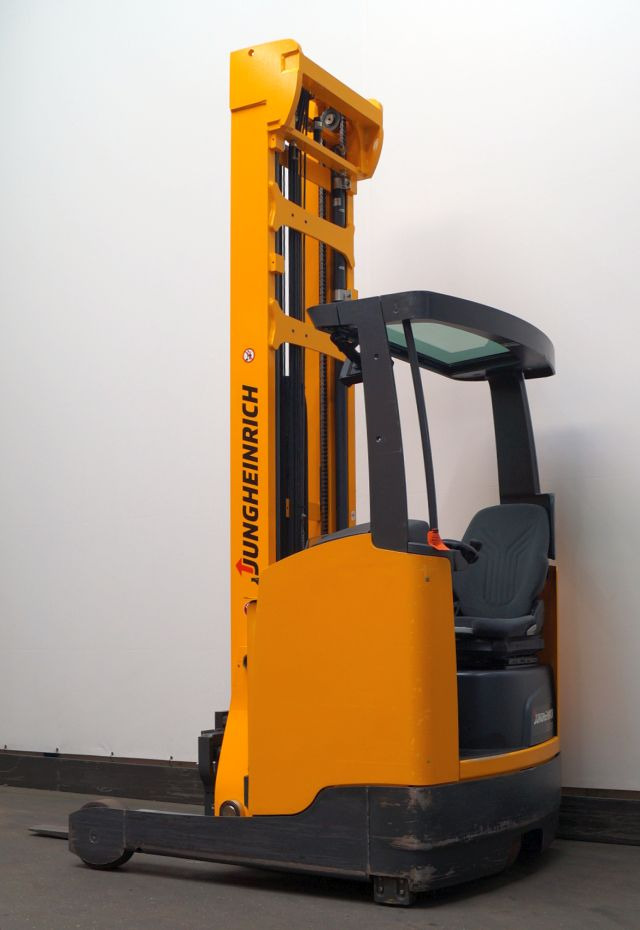 Jungheinrich ETV216 - Reach truck: picture 1 Jungheinrich ETV216 - Reach truck: picture 1