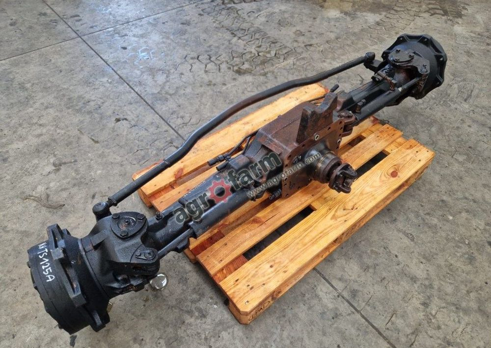 Przedni most New Holland TS125A - Transmission: picture 3 Przedni most New Holland TS125A - Transmission: picture 3