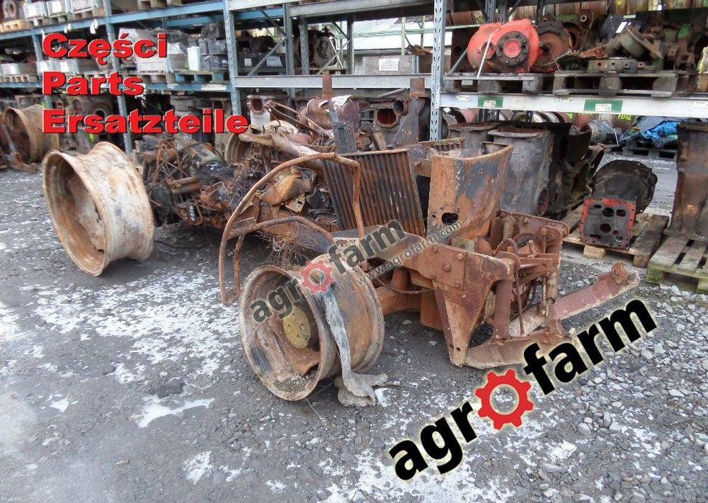 John Deere 3650 części, skrzynia biegów, silnik - Spare parts: picture 1 John Deere 3650 części, skrzynia biegów, silnik - Spare parts: picture 1