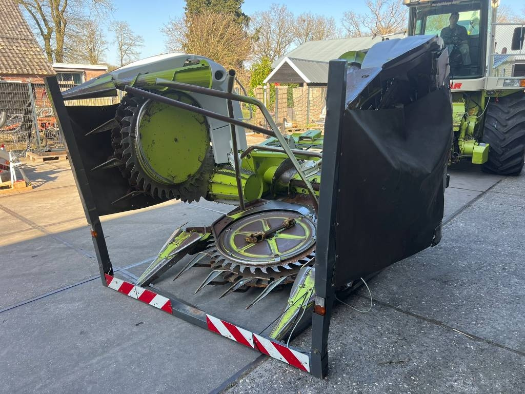Claas RU 450 Xtra - Forage harvester: picture 1 Claas RU 450 Xtra - Forage harvester: picture 1